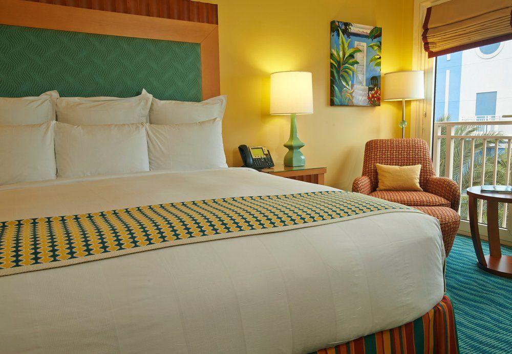 Renaissance Wind Creek Curacao Resort Willemstad Esterno foto